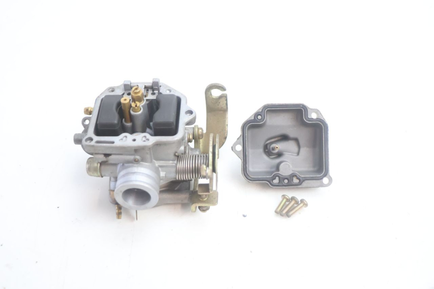 photo de CARBURADOR PEUGEOT KISBEE 4T 50 (2010 - 2017) - Estado da superfície