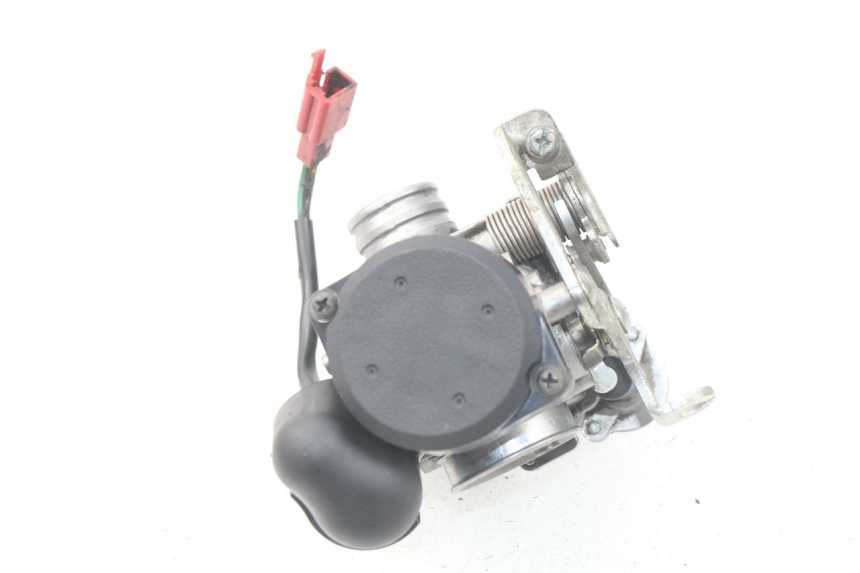 photo de CARBURADOR PIAGGIO LIBERTY 4T 50 (2009 - 2015) - Outro ângulo de visão