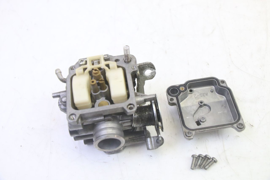 photo de CARBURADOR PIAGGIO LXV 4T 50 (2009 - 2013) - Estado da superfície