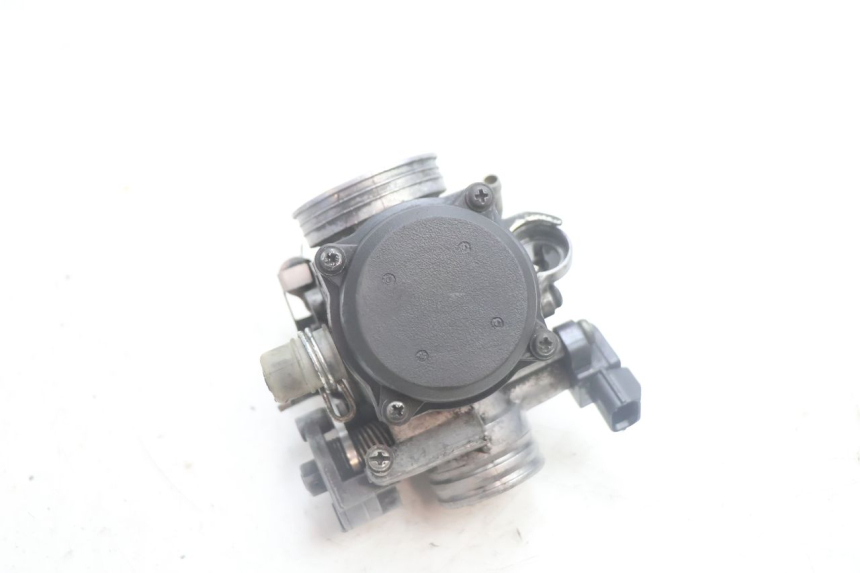 photo de CARBURADOR PIAGGIO MP3 125 (2006 - 2014) - Pontos de fixação