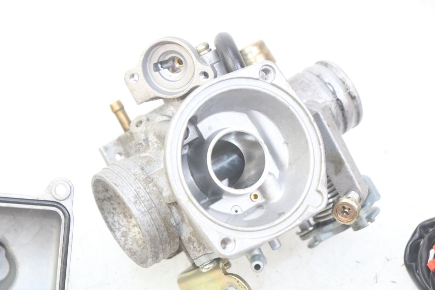photo de CARBURADOR SELECT UP OCTALIS 125 (2007 - 2012) - Detalhes característicos