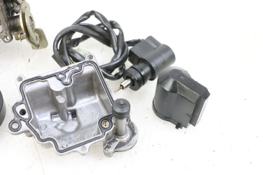 photo de CARBURADOR JM MOTORS OLDIES 4T 50 (2010 - 2020) - Vista de perto
