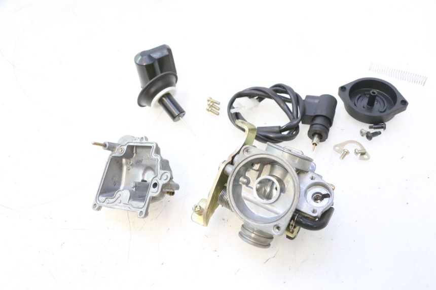 photo de CARBURADOR JM MOTORS OLDIES 4T 50 (2010 - 2020) - Detalhes característicos