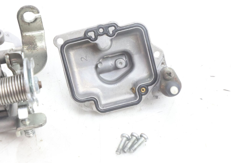 photo de CARBURADOR JM MOTORS OLDIES 4T 50 (2010 - 2020) - Detalhes característicos