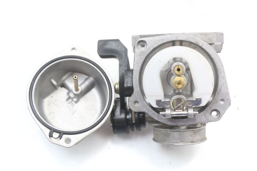 photo de CARBURADOR YCF PIT BIKE 125 (2010 - 2018) - Pontos de fixação