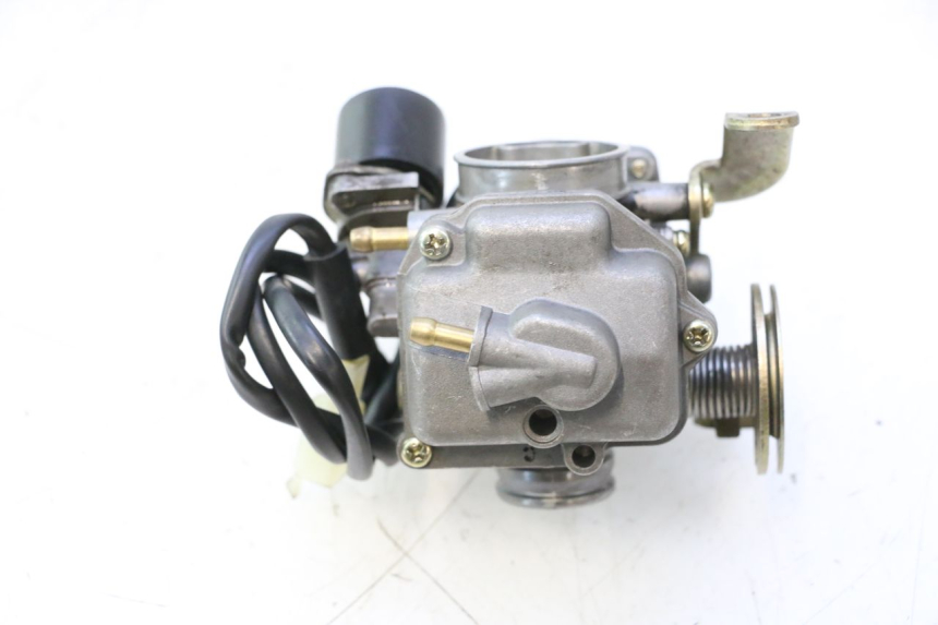 photo de CARBURADOR VASTRO R-ONE 4T 50 (2014 - 2022) - Outro ângulo de visão