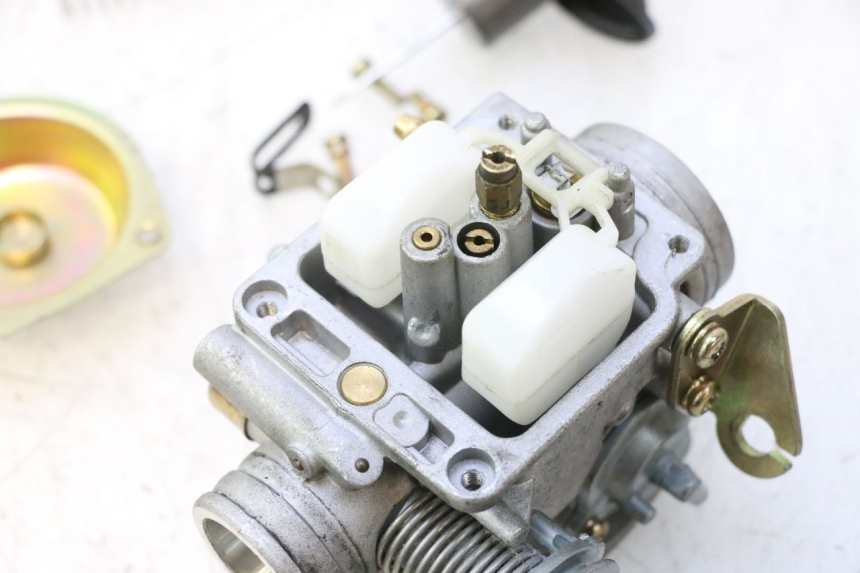 photo de CARBURADOR YIYING RETRO 125 (2008 - 2018) - Ampliação dos componentes