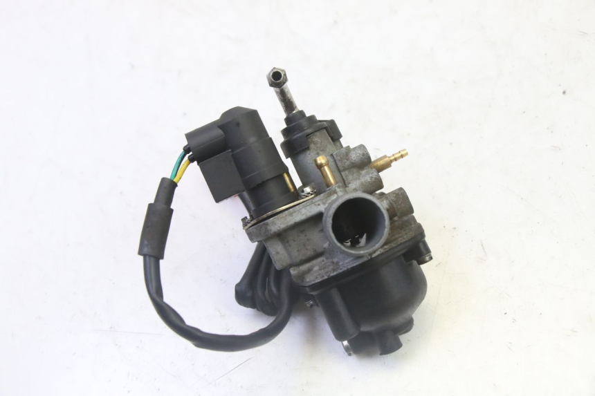 photo de CARBURADOR TNT MOTOR ROMA 10' 2T 50 (2011 - 2018) - Zoom do estado de desgaste