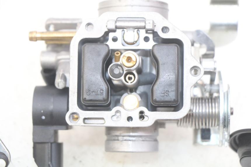 photo de CARBURADOR TNT MOTOR ROMA 10' 4T 50 (2019 - 2022) - Inspeção visual
