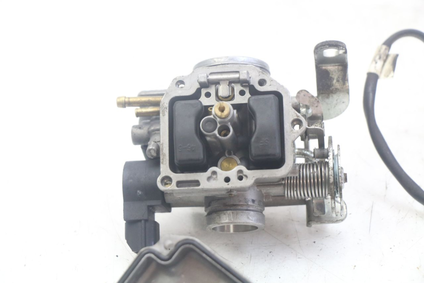 photo de CARBURADOR TNT MOTOR ROMA 10' 4T 50 (2007 - 2018) - Zoom do estado de desgaste