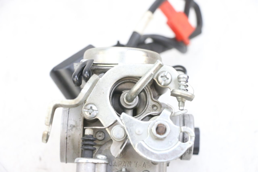 photo de CARBURADOR TNT MOTOR ROMA 10' 4T 50 (2019 - 2022) - Detalhes característicos