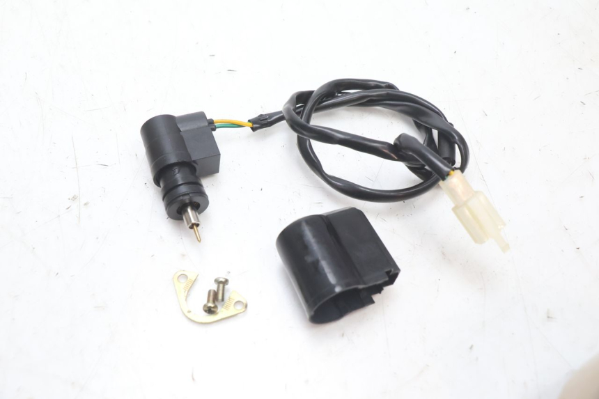 photo de CARBURADOR TNT MOTOR ROMA 10' 4T 50 (2007 - 2018) - Detalhes característicos