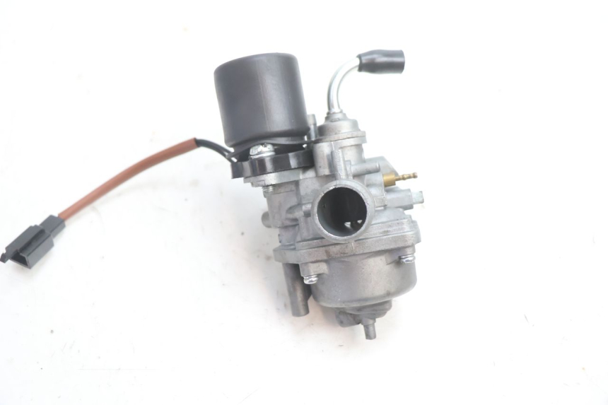 photo de CARBURADOR TNT MOTOR ROMA 12' 2T 50 (2007 - 2018) - Zoom do estado de desgaste