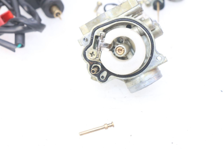 photo de CARBURADOR PEUGEOT TKR TREKKER FURIOUS 50 (2005 - 2014) - Marcações e referências