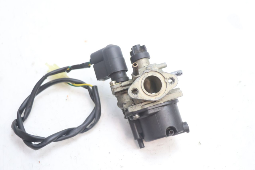 photo de CARBURADOR PEUGEOT TKR TREKKER FURIOUS 50 (2005 - 2014) - Outro ângulo de visão