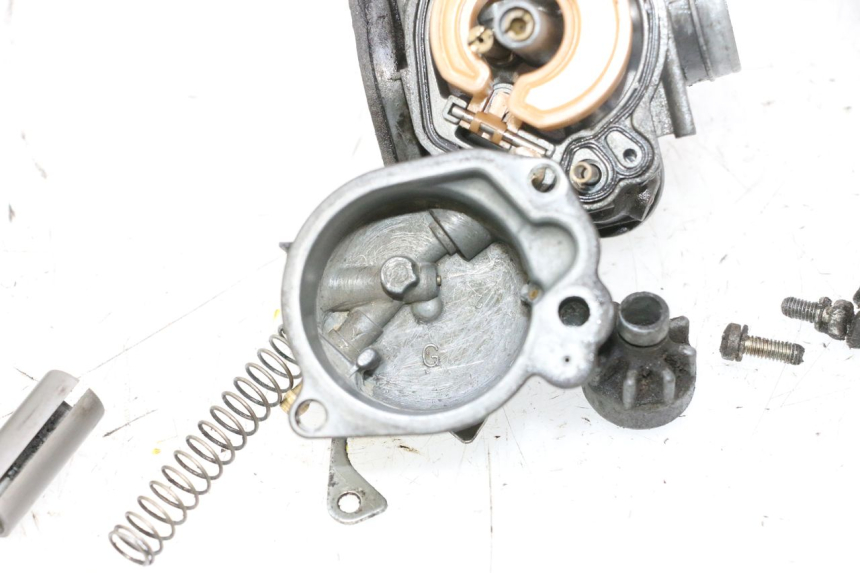 photo de CARBURADOR PEUGEOT TREKKER 50 (1995 - 2004) - Inspeção visual