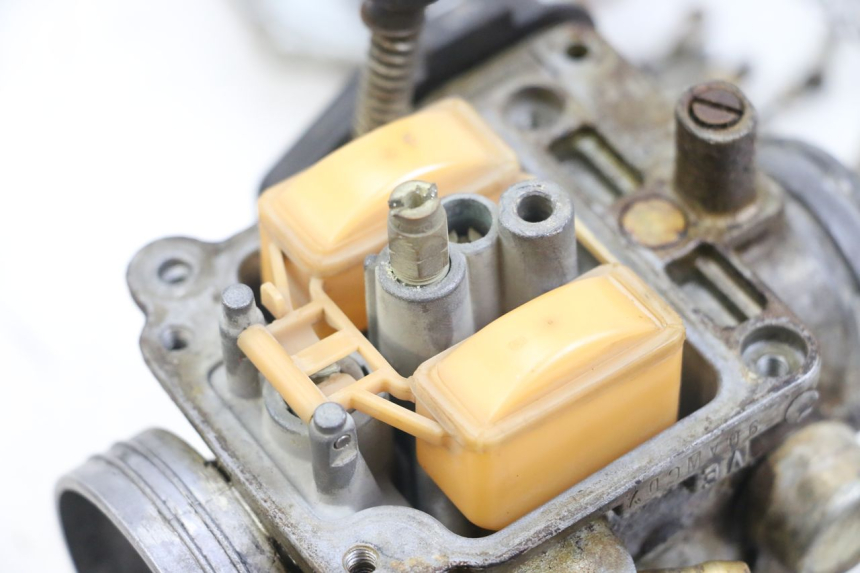 photo de CARBURADOR HONDA TRX 300 (1988 - 2000) - Detalhes característicos