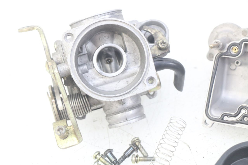 photo de CARBURADOR PEUGEOT V-CLIC VCLIC 50 (2007 - 2013) - Estado da superfície