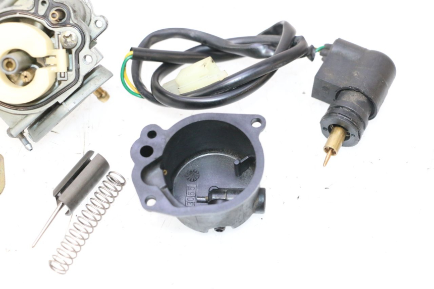 photo de CARBURADOR PEUGEOT VIVACITY 50 (2004 - 2009) - Vista de perto