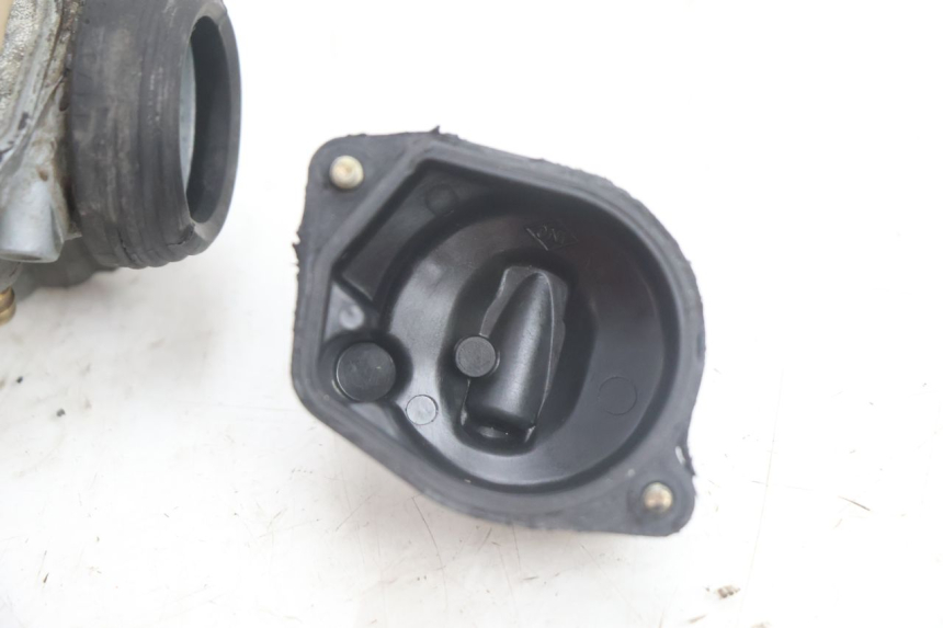 photo de CARBURADOR PEUGEOT VIVACITY 100 (1999 - 2008) - Detalhes característicos
