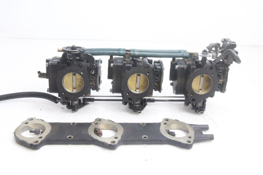 photo de CARBURADOR YAMAHA WAVE RUNNER GP R 1200 (2000 - 2003) - Imagem adicional