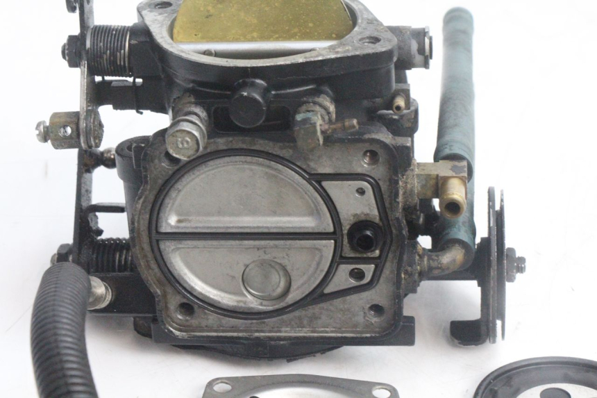 photo de CARBURADOR YAMAHA WAVE RUNNER GP R 1200 (2000 - 2003) - Outro ângulo de visão