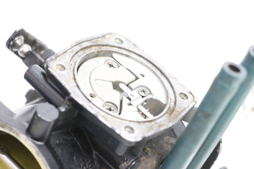 photo de CARBURADOR YAMAHA WAVE RUNNER GP R 1200 (2000 - 2003) - Ampliação técnica