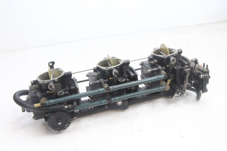 photo de CARBURADOR YAMAHA WAVE RUNNER GP R 1200 (2000 - 2003) - Vista geral