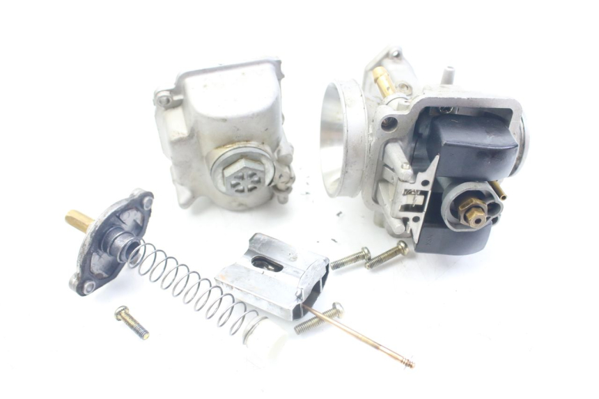 photo de CARBURADOR MBK X-LIMIT XLIMIT 50 (2003 - 2006) - Pontos de fixação