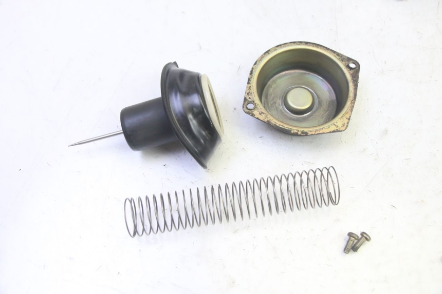 photo de CARBURADOR PIAGGIO X8 125 (2004 - 2007) - Detalhes característicos