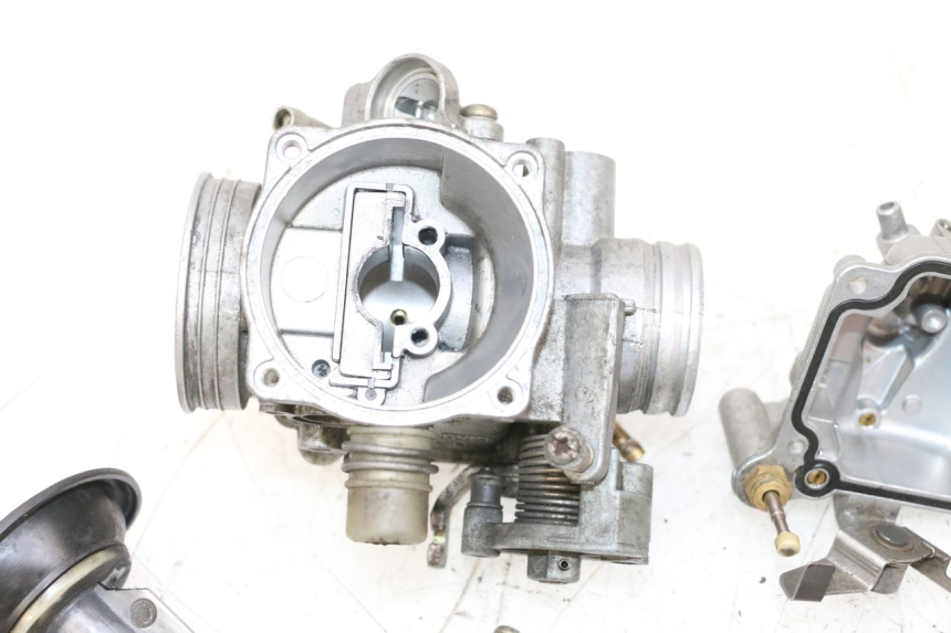 photo de CARBURADOR PIAGGIO X8 125 (2004 - 2007) - Inspeção visual