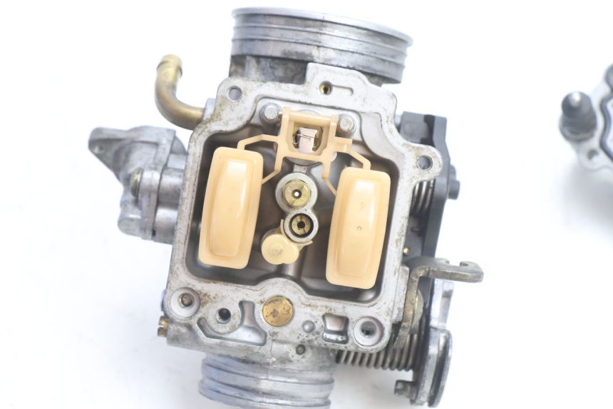 photo de CARBURADOR PIAGGIO X9 AMALFI 180 (2000 - 2003) - Detalhes característicos