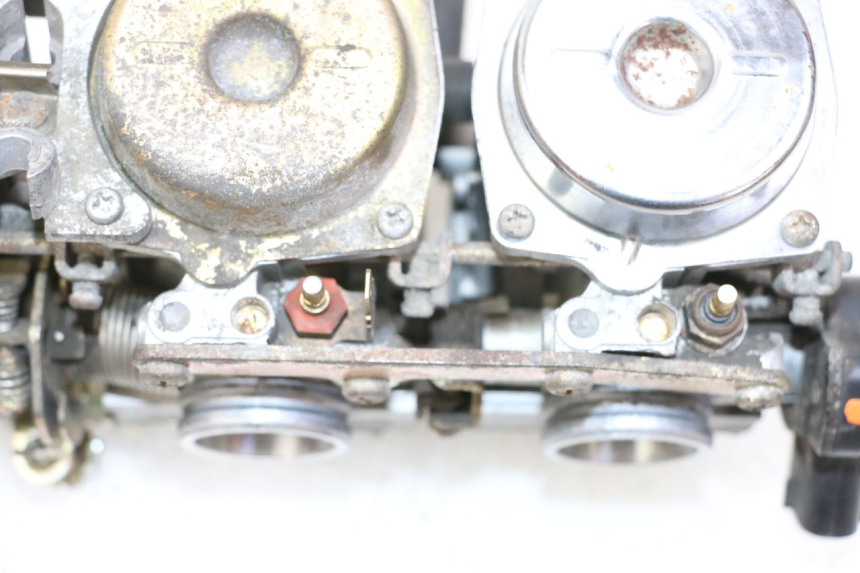 photo de CARBURADOR YAMAHA XJN DIVERSION 600 (2000 - 2003) - Outro ângulo de visão