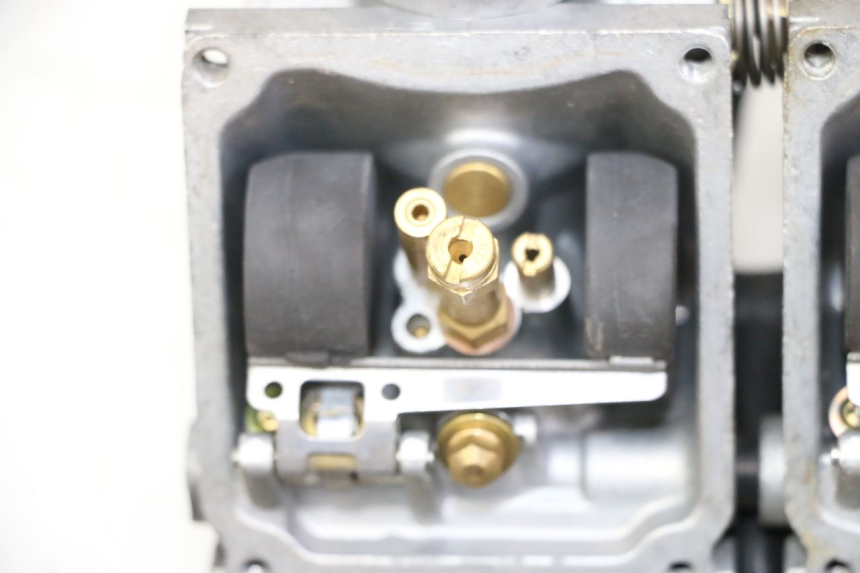 photo de CARBURADOR YAMAHA XJN DIVERSION 600 (2000 - 2003) - Vista de perto