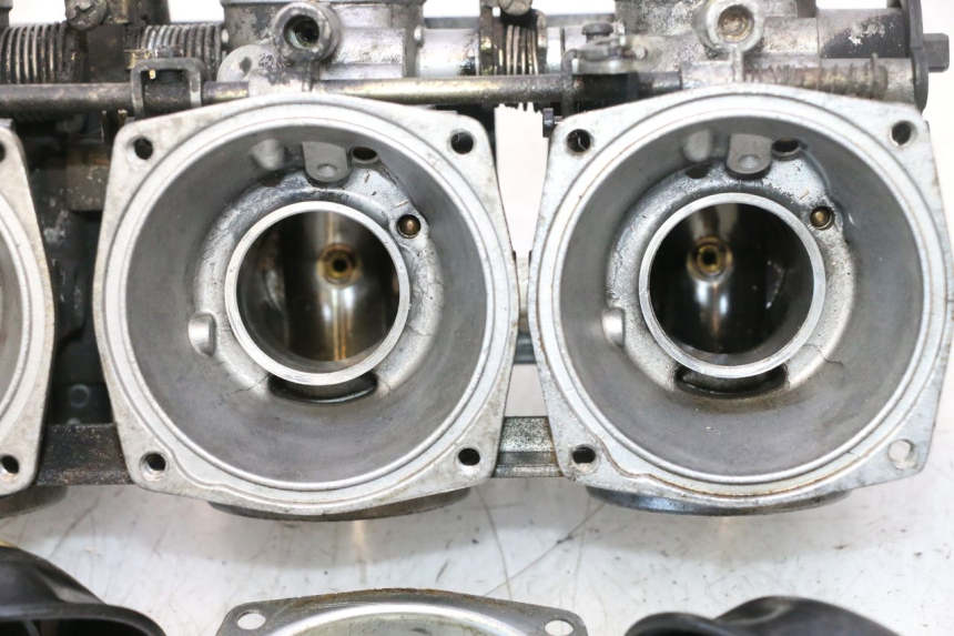 photo de CARBURADOR YAMAHA XJR 1300 (1998 - 2002) - Ampliação dos componentes