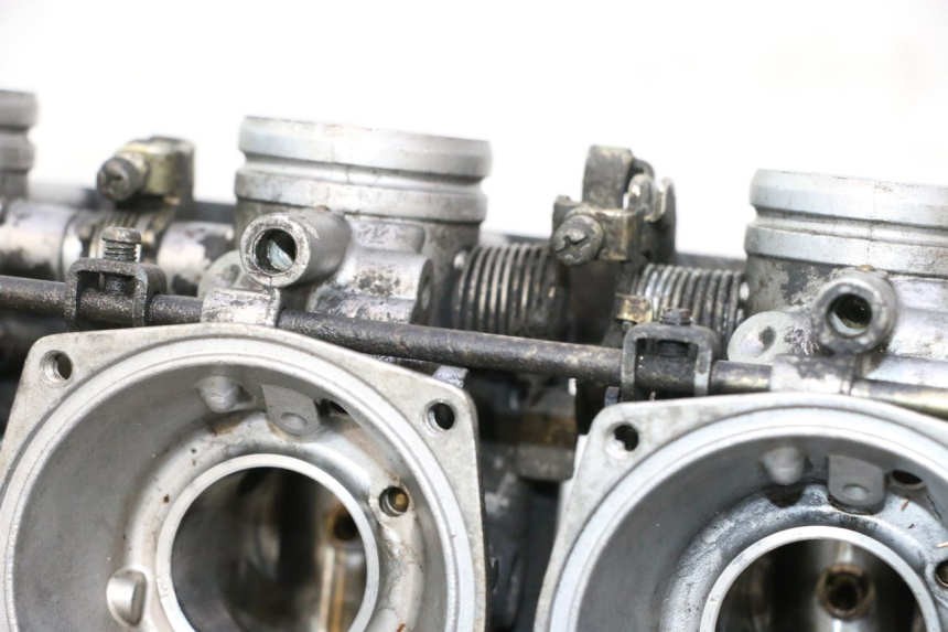 photo de CARBURADOR YAMAHA XJR 1300 (1998 - 2002) - Inspeção visual