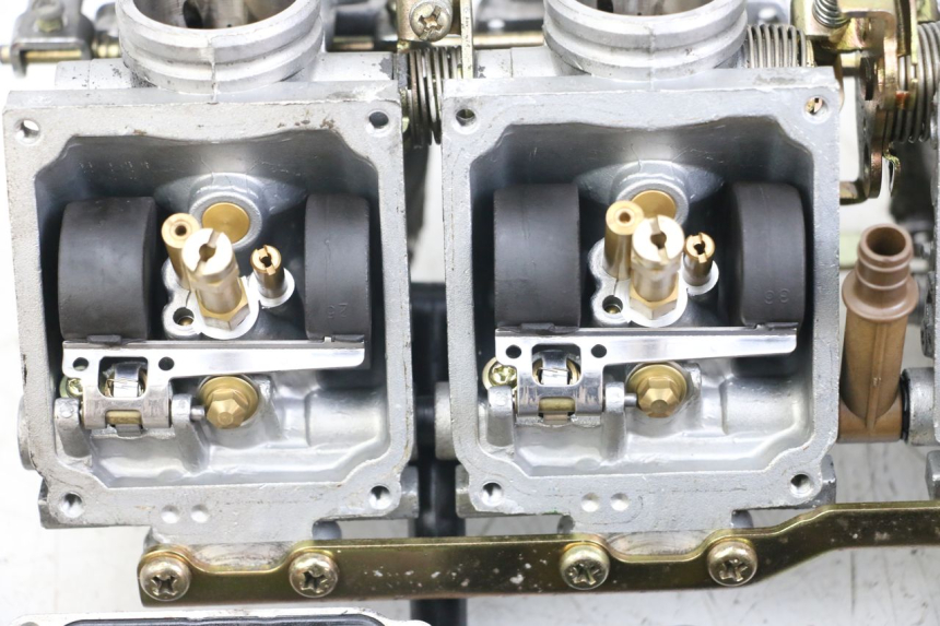 photo de CARBURADOR YAMAHA XJS DIVERSION 600 (1997 - 1999) - Ampliação dos componentes