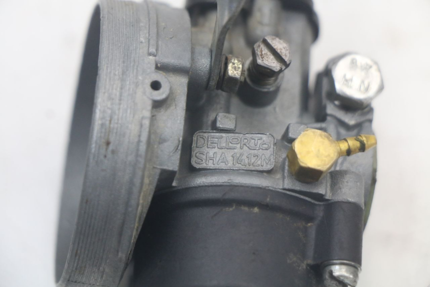 photo de CARBURADOR PEUGEOT XP6 50 (1997 - 2003) - Zoom do estado de desgaste