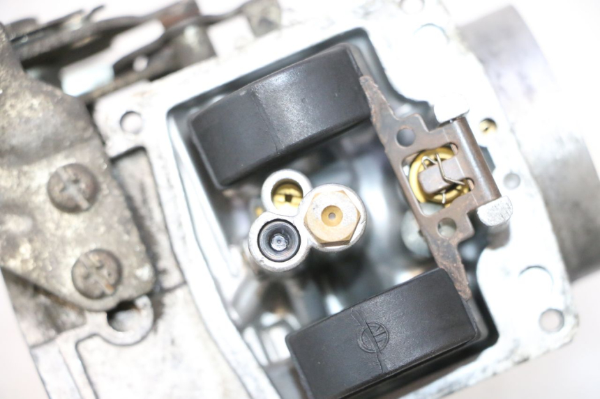 photo de CARBURADOR YAMAHA YP MAJESTY 125 (2002 - 2006) - Vista geral