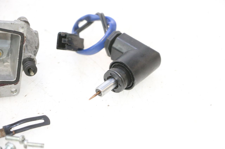 photo de CARBURADOR YAMAHA YP MAJESTY 125 (1998 - 2001) - Inspeção visual