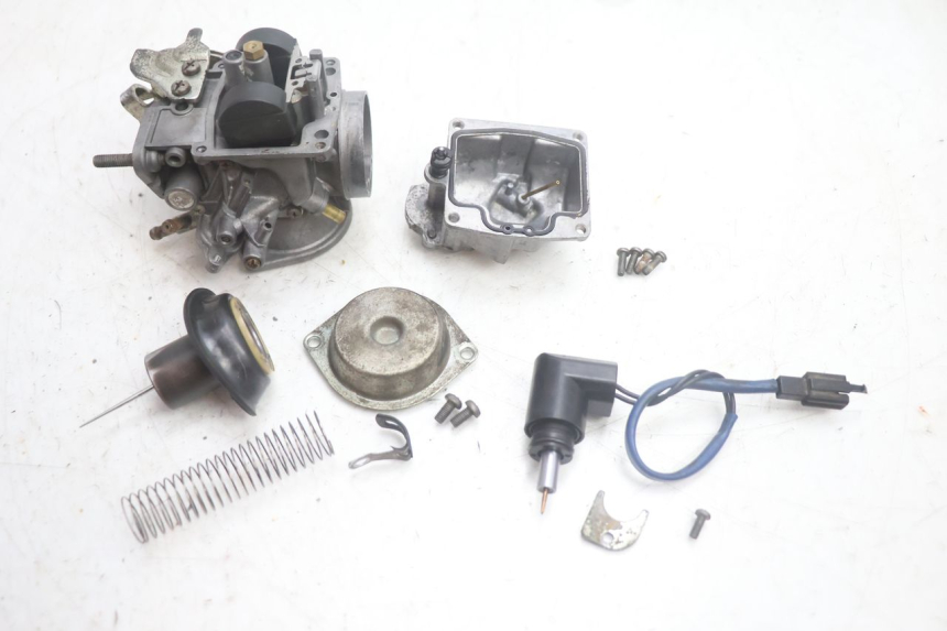 photo de CARBURADOR YAMAHA YP MAJESTY 125 (2002 - 2006) - Pontos de fixação