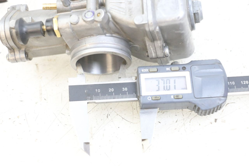 photo de CARBURADOR YAMAHA YZ 125 (2017 - 2021) - Pontos de fixação