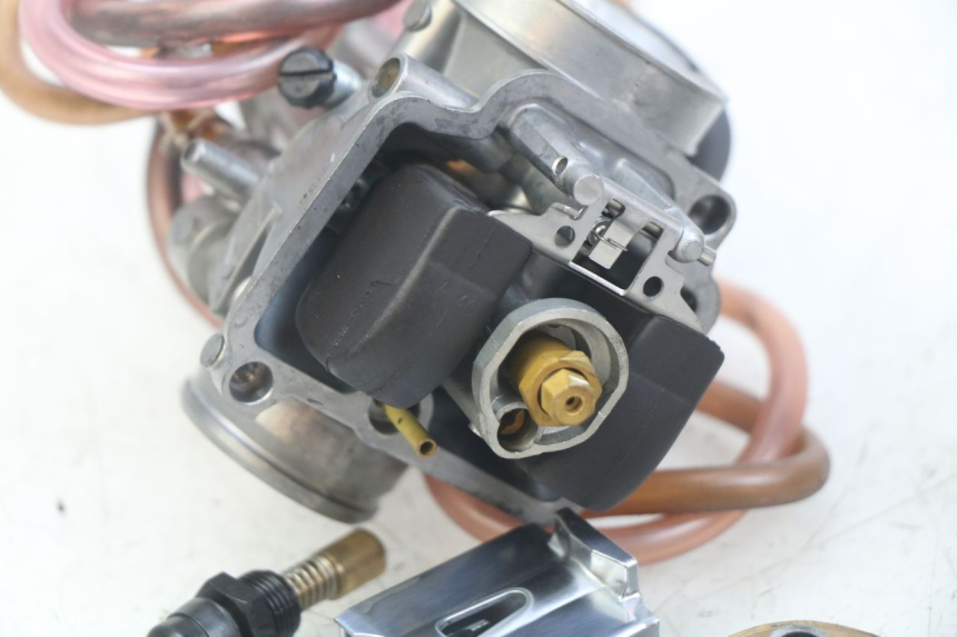 photo de CARBURADOR YAMAHA YZ 85 (2019 - 2021) - Detalhes característicos