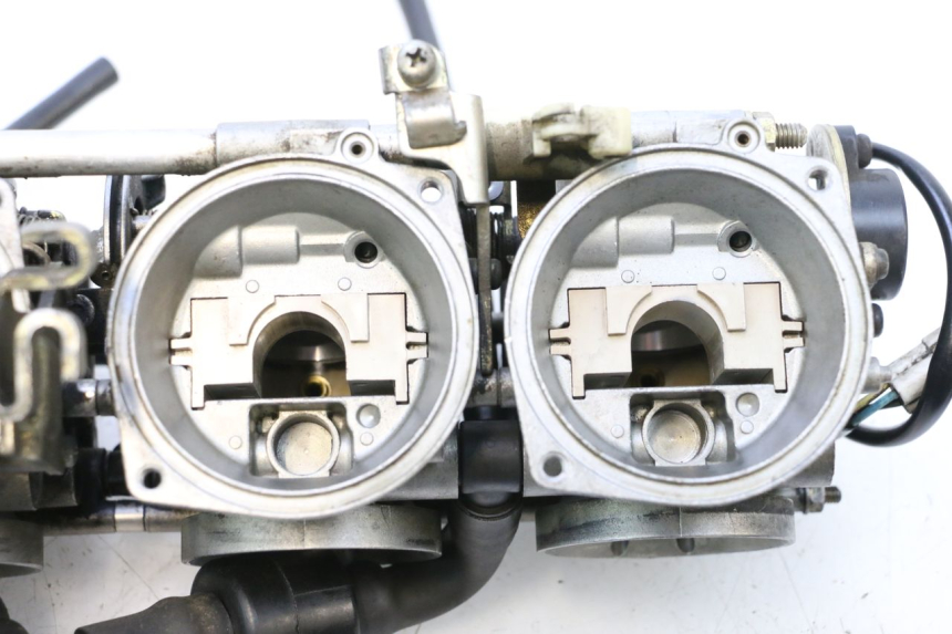 photo de CARBURADOR YAMAHA YZF R GENESIS 750 (1993 - 1998) - Detalhe da peça