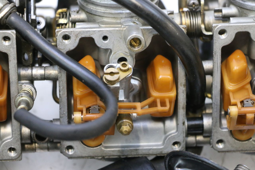 photo de CARBURADOR YAMAHA YZF R GENESIS 750 (1993 - 1998) - Vista geral