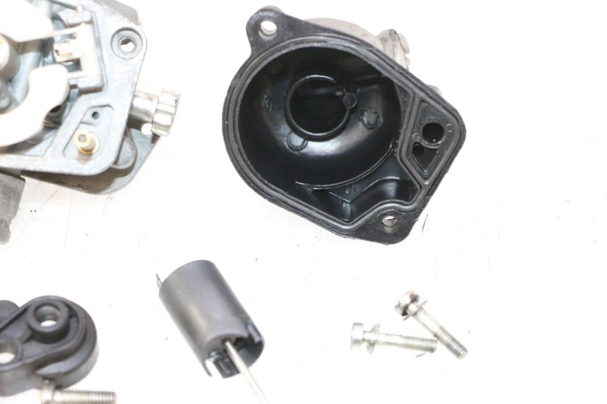 photo de CARBURADOR PIAGGIO ZIP 2T 50 (2009 - 2019) - Detalhes característicos