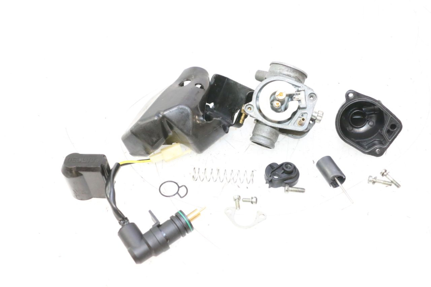 photo de CARBURADOR PIAGGIO ZIP 2T 50 (2009 - 2019) - Vista de perto