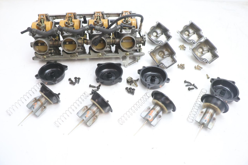 photo de CARBURADOR KAWASAKI ZX-6R ZX6R 600 (1995 - 1997) - Pontos de fixação