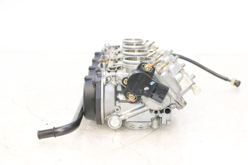 photo de CARBURADOR KAWASAKI ZX-6R ZX6R 600 (2000 - 2002) - Ampliação dos componentes