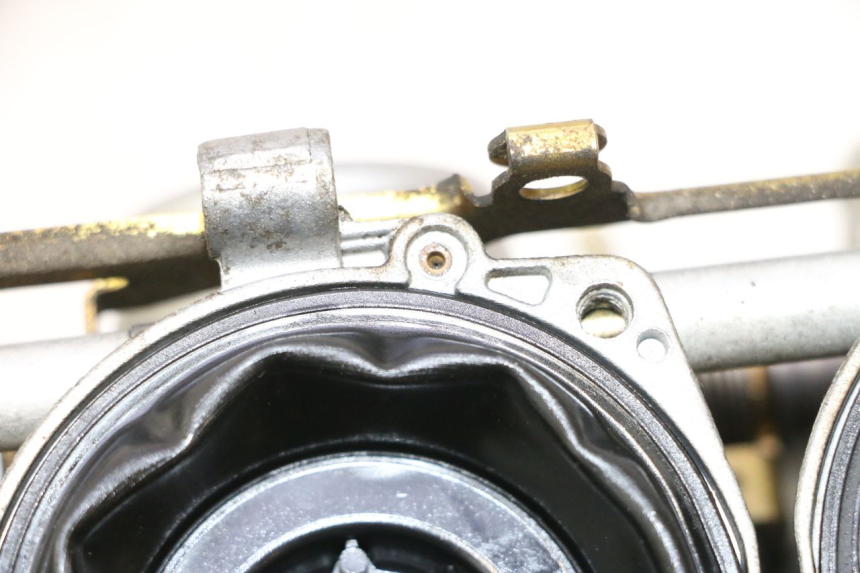 photo de CARBURADOR KAWASAKI ZX-6R ZX6R 600 (2000 - 2002) - Zoom de qualidade